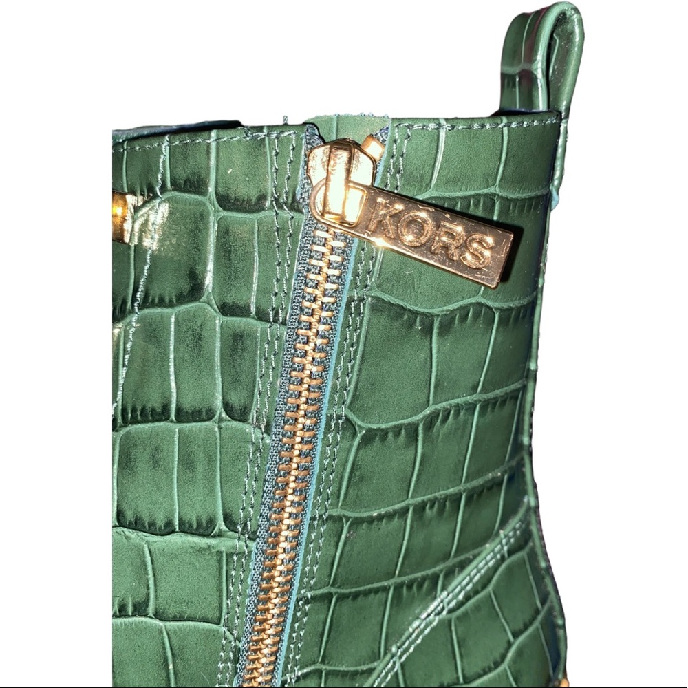 Michael Kors Haskell croc embossed leather bootie, combat boots, moss green, 9.5 - Picture 9 of 15